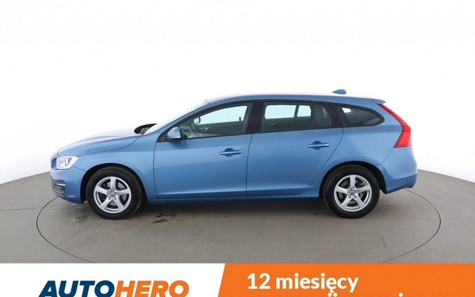 Volvo V60 cena 47600 przebieg: 140684, rok produkcji 2016 z Łomża małe 326